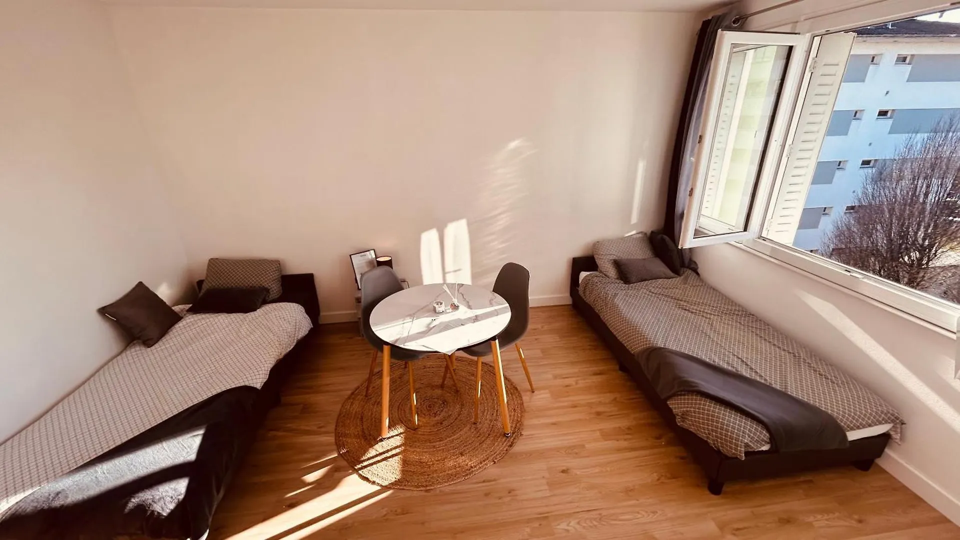 Daire Annecy Lakeside Studio Fransa